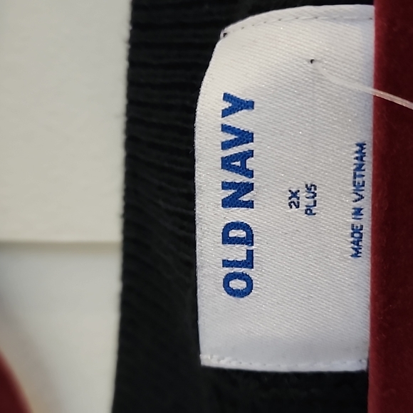 Old Navy Black Sweater Size 2X Plus - Picture 3 of 4
